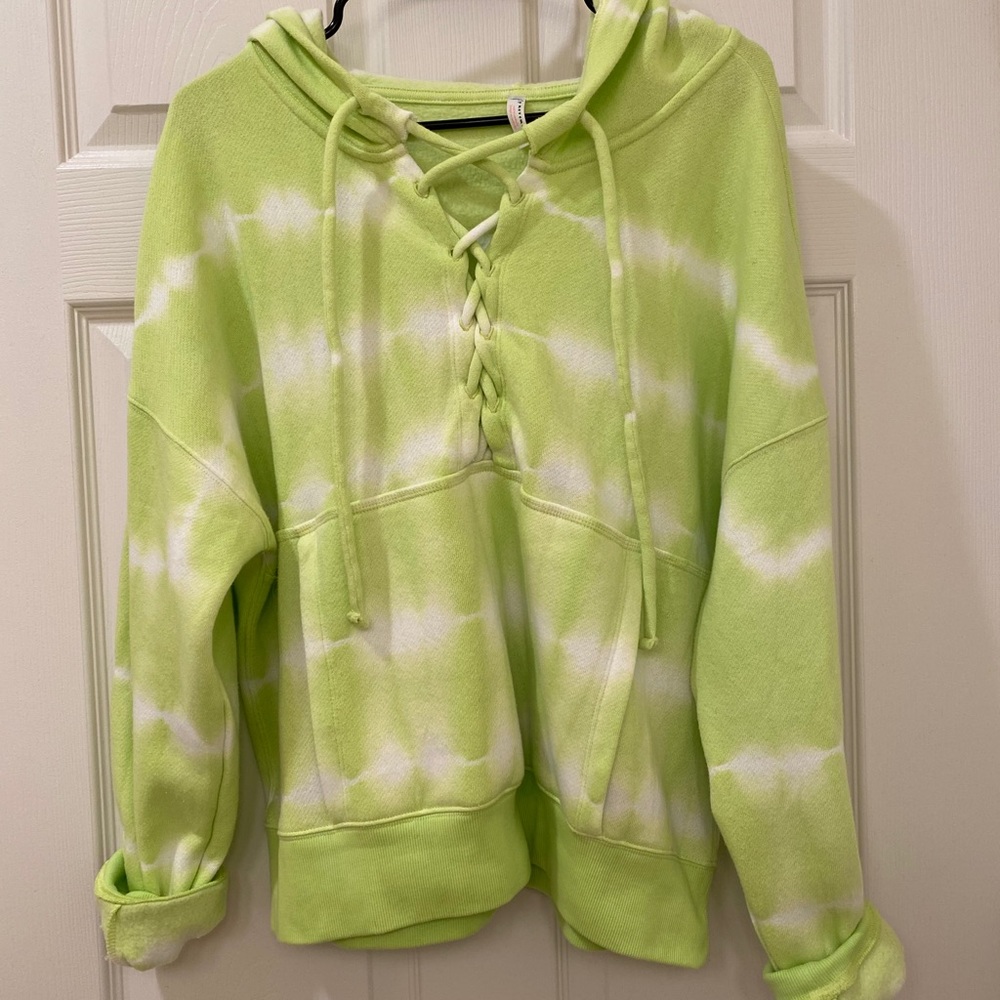 Free people sweatshirt